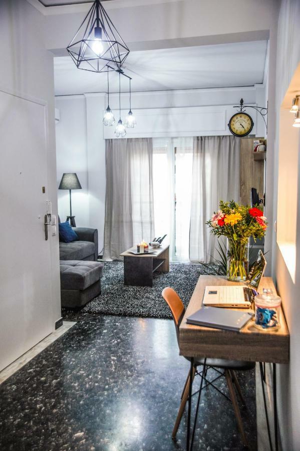 Luxury Apartment Near Acropolis! In The Heart Of Athens! Buitenkant foto